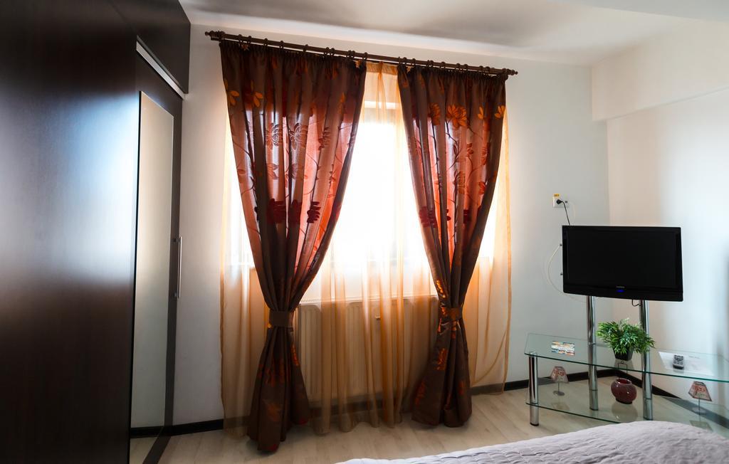 Il Primo Apartments Jassy Zewnętrze zdjęcie
