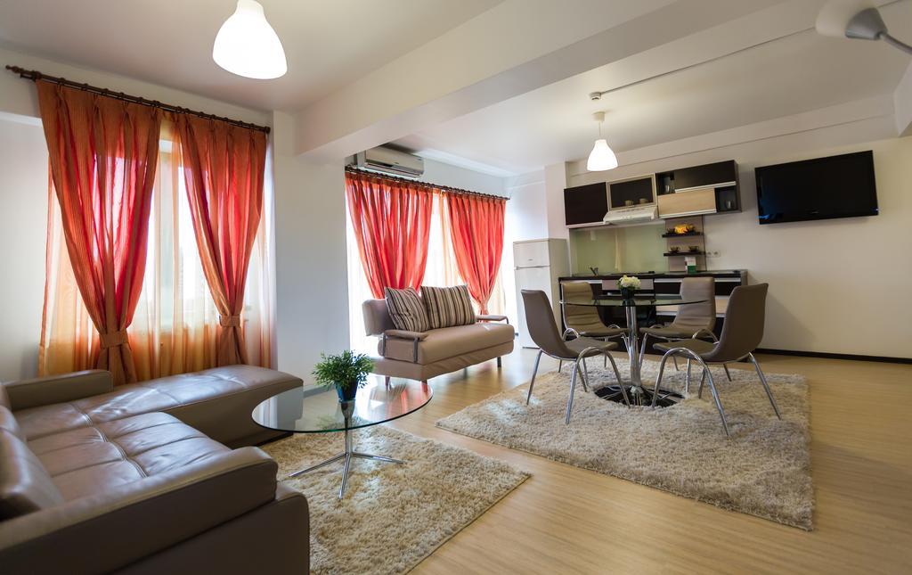Il Primo Apartments Jassy Zewnętrze zdjęcie
