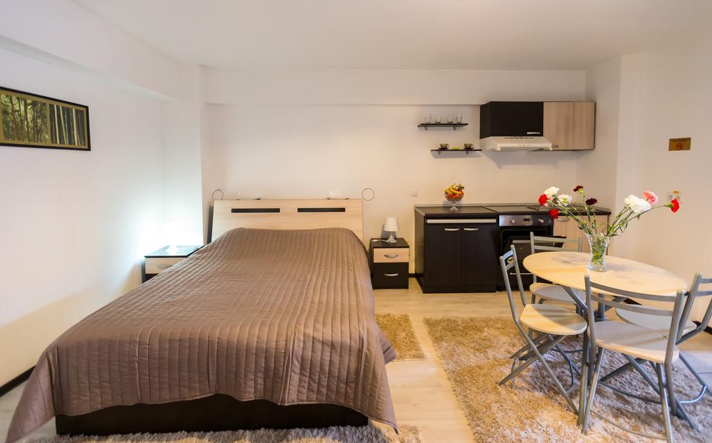 Il Primo Apartments Jassy Zewnętrze zdjęcie