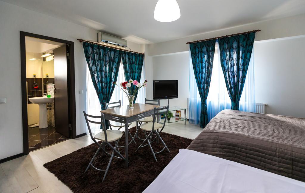 Il Primo Apartments Jassy Zewnętrze zdjęcie