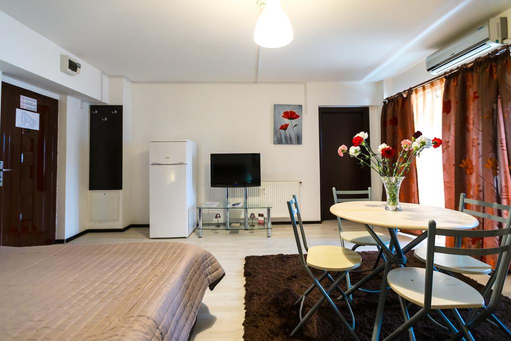Il Primo Apartments Jassy Zewnętrze zdjęcie