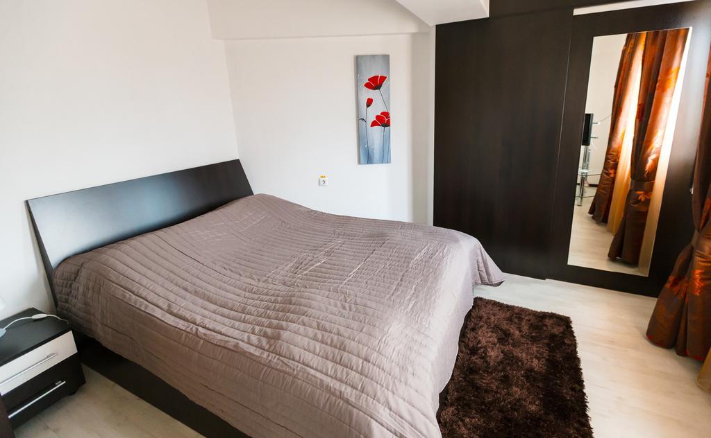 Il Primo Apartments Jassy Zewnętrze zdjęcie