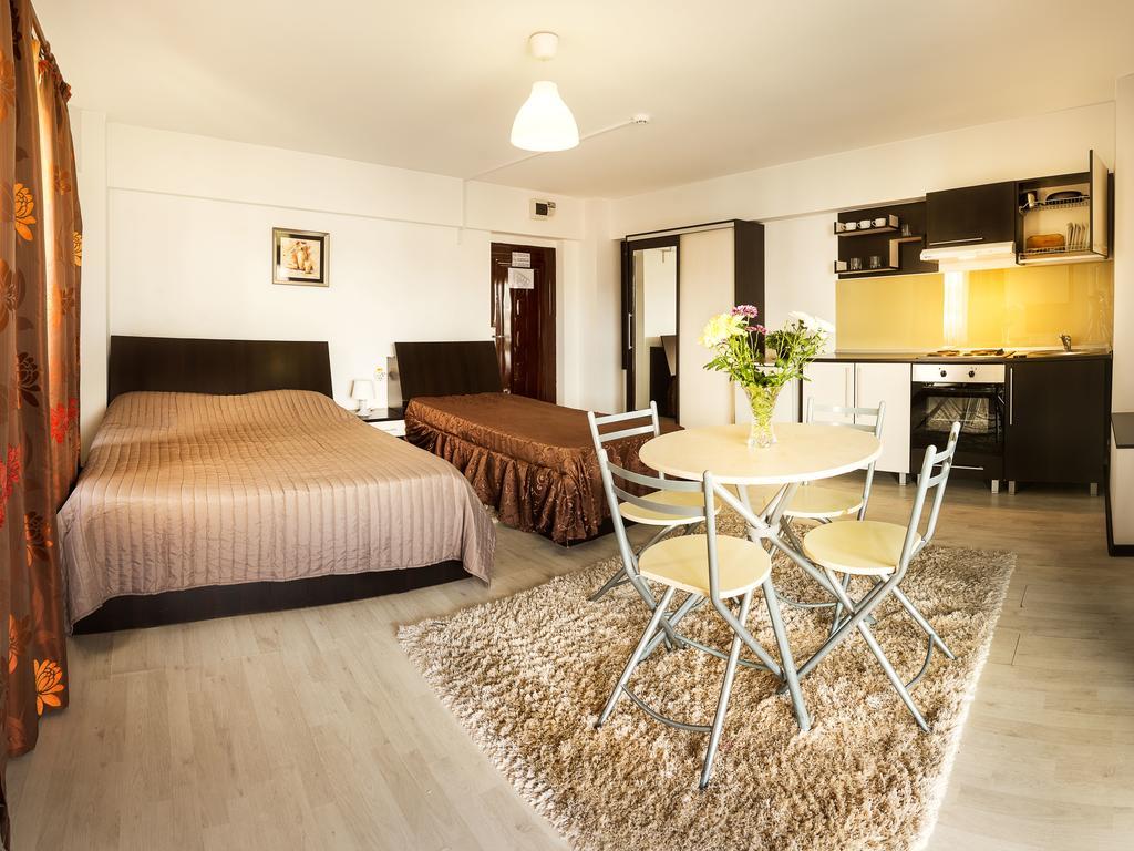 Il Primo Apartments Jassy Zewnętrze zdjęcie
