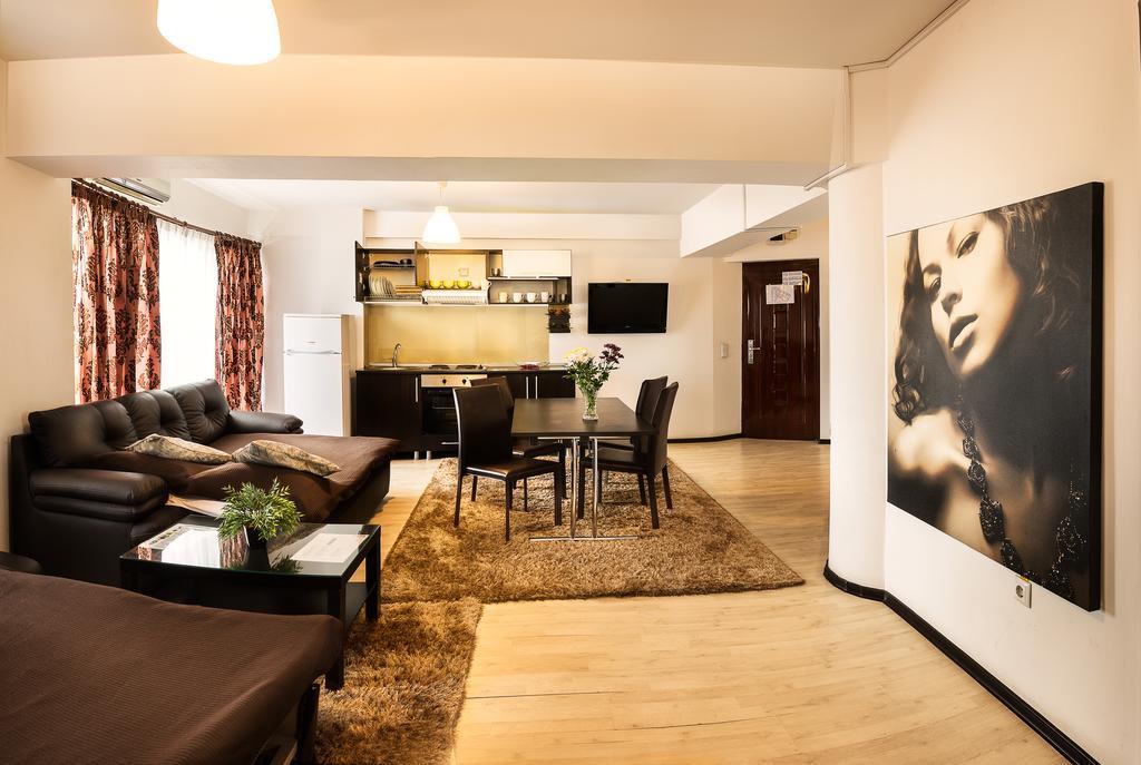 Il Primo Apartments Jassy Zewnętrze zdjęcie